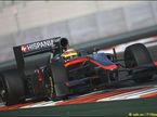 Пастор Мальдонадо за рулём HRT F1