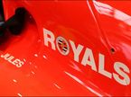 Логотип Royals на машине Marussia F1 Жюля Бьянки