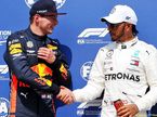 Макс Ферстаппен и обладатель поула Льюис Хэмилтон обменялись рукопожатиями после квалификации в Хоккенхайме