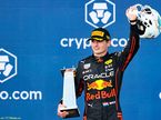 Команда Red Bull Racing поздравляет Макса Ферстаппена с победой в Майами