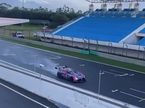 Макс Ферстаппен за рулём Mercedes-AMG GT3 на трассе в Эшториле, стоп-кадр из видео из социальных сетей