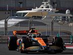 Пато О'Вард за рулём McLaren MCL60 на тестах в Абу-Даби, фото XPB