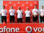 Льюис Хэмилтон и Хейкки Ковалайнен на мероприятии Vodafone