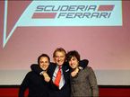 Лука ди Монтедземоло вместе с гонщиками Ferrari