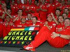 Ferrari чествует Михаэля Шумахера, завершившего выступления за команду из Маранелло, Гран При Бразилии 2006 года