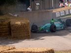 Момент аварии машины Leyton House в Гудвуде