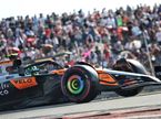 Ландо Норрис за рулём MCL39 на трассе в Остине, фото XPB