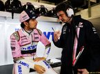 Серхио Перес с инженером