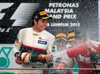 Серхио Перес на подиуме Гран При Малайзии