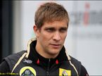 Виталий Петров в паддоке Гран При Германии