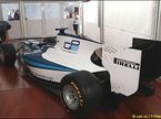 Прототип новой машины GP2 с шинами Pirelli