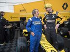 Ален Прост и Нико Хюлкенберг во время шоу Renault в Ницце