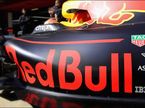 Логотип IBM на машине Red Bull Racing