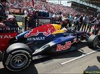 RB8 Себастьяна Феттеля на старте Гран При Венгрии