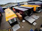 Грузовики Red Bull Racing готовы к погрузке оборудования