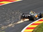 Ландо Норрис за рулём McLaren MCL36 на трассе в Спа