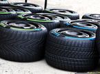Промежуточные и дождевые шины Pirelli