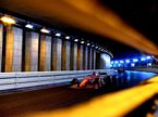 Шарль Леклер за рулём Ferrari SF21 на трассе в Монако, фото пресс-службы Ferrari