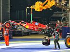Эвакуация машины Карлоса Сайнса