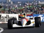 Айртон Сенна за рулём McLaren MP4/6 на трассе в Сузуке, фото XPB
