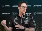 Эндрю Шовлин, главный гоночный инженер Mercedes