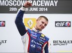 Сергей Сироткин - победитель субботней гонки российского этапа Мировой серии Renault