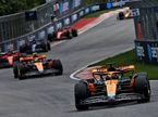 Машины McLaren на трассе в Монреале в 2023 году, фото XPB