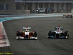 Борьба Адриана Сутила с Михаэлем Шумахером на трассе Гран При Абу-Даби