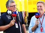 Отмар Сафнауэр (слева) даёт интервью телеканалу Sky Sports