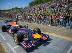 Себастьян Феттель за рулём RB7, фото Red Bull