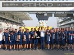 В Абу-Даби команда Williams получила приз DHL по итогам сезона