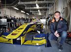 Оливер Роуланд в боксах Sunoco Team LeMans в Сузуке