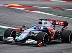 Джордж Расселл за рулём Williams FW43 на тестах в Барселоне