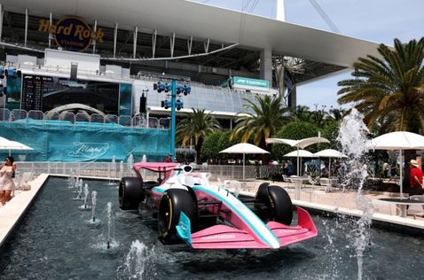 Автодром в Майами, фото XPB