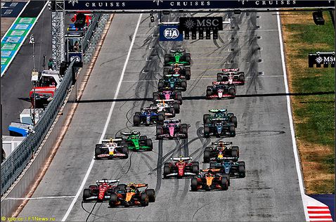 Старт Гран При Австрии 2025