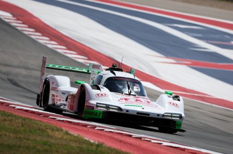 Гиперкар Porsche 963 команды Proton Competition на трассе в Остине, фото XPB