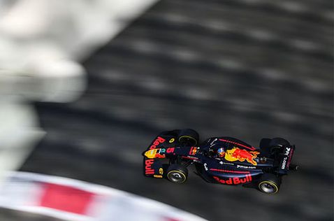 Оливер Гёте