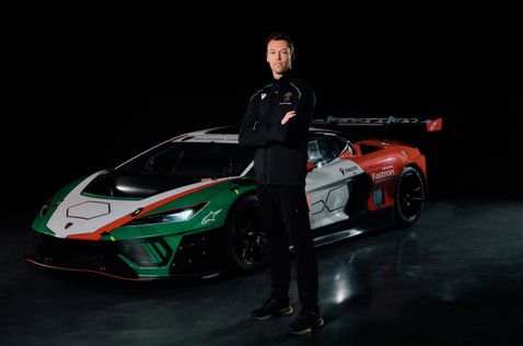 Даниил Квят, фото пресс-службы Lamborghini
