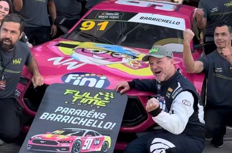 Рубенс Баррикелло и его команда Full Time Sports, фото из социальных сетей