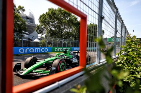 Нико Хюлкенберг за рулём Sauber C45 на трассе в Монреале, фото XPB