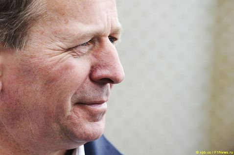 Мартин Брандл