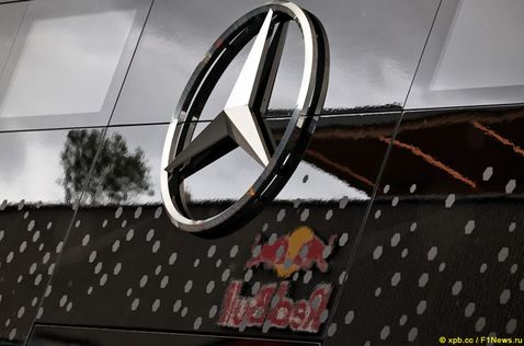 Логотип Mercedes