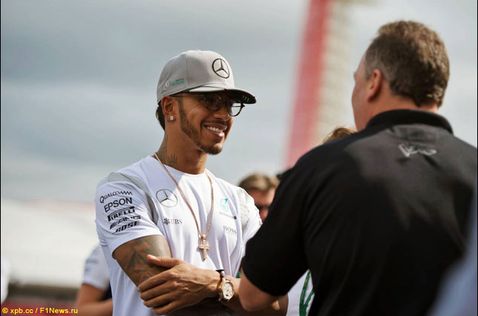 Льюис Хэмилтон