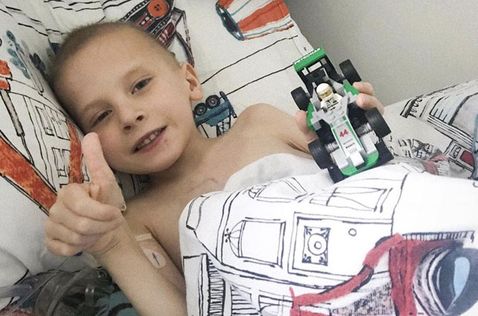 Гарри Шоу был болельщиком Льюиса Хэмилтона