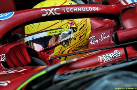 Льюис Хэмилтон