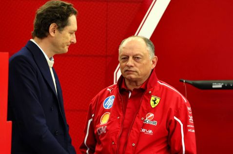 Джон Элканн, президент компании Ferrari, и Фредерик Вассёр, фото XPB