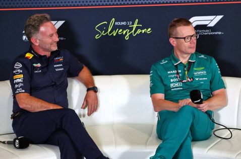 Кристиан Хорнер и Энди Кауэлл, фото XPB