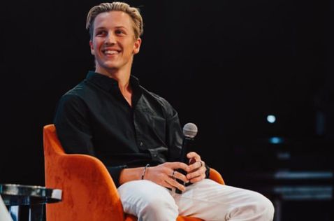 Лиам Лоусон, фото из социальных сетей