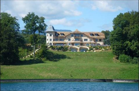 Поместье семьи Михаэля Шумахера