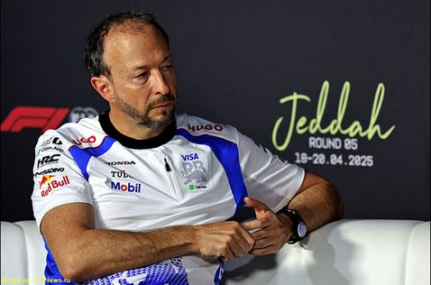 Петер Байер